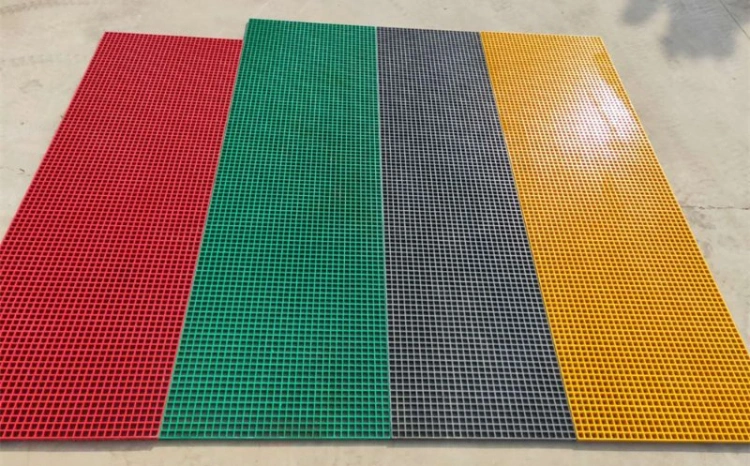 38*38*25mm OEM Fiberglass Reinforced FRP Gully Grating Plastic Floor Grating